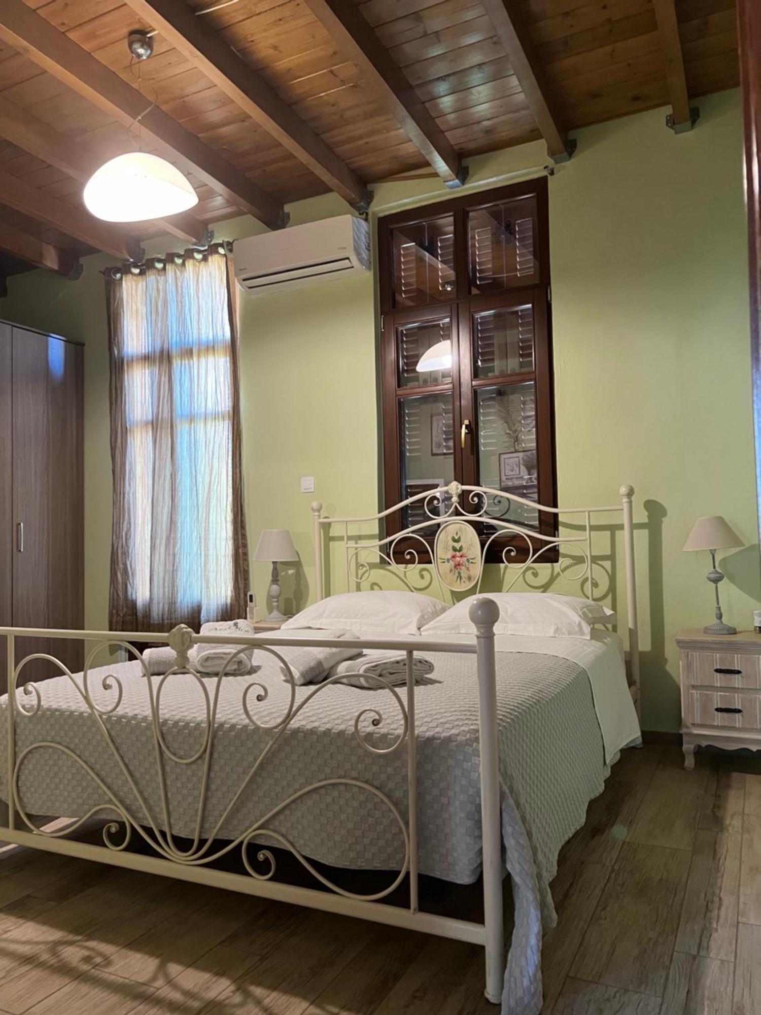 Asikiko Suites Resmo Dış mekan fotoğraf